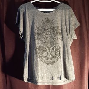 Volcom women's loose fitting tee with skulls